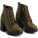 Seven7 Women's Flatiron Lug Sole Boots Photo 0