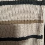 Cloud Chaser  turtleneck sweater size large Photo 1