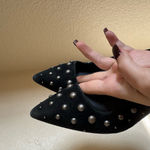 Donald‎ J Pilner Bazie Studded Velvet Kitten Heel Pump Sz 8.5 Womens Black Y2K Photo 4