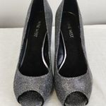 Nine West  Women's Silver Shoes/Heels/4" Heel Size 7 SKU 2913 Photo 0