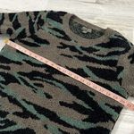 Barefoot Dreams  Cozy Chic Camo Seaside Crew Neck Pullover Size M Photo 7