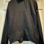 Champion Women's  Duodry jacket - active wear - medium - black - zip pockets. Gently used - no flaws. Pit to pit 18" Length 24" Photo 5