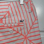 Vinyard Vines womens Shorts White‎ Orange Pattern Size 10 Photo 4