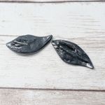 Vintage Earrings For Pierced Ears Green 3D Leaf Photo 3