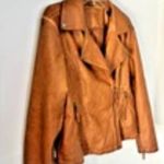 Max Studio  XL Tan Cognac Faux Leather Moto Jacket Notch Lapel Zip Pockets Biker Photo 2