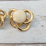 Vintage Clip On Earrings Fancy Cream & Gold Tone Photo 3