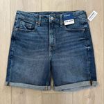 Old Navy Women’s High Rise OG Straight Jean Shorts Size 8 Photo 2