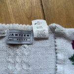 Jantzen  White Hand Knitted Vest with Floral Accents Medium Photo 2