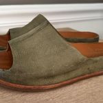 Kork-Ease Tutsi Olive Green Leather Slides | Women’s Comfort Slip-On Size 8 NWOT Photo 3