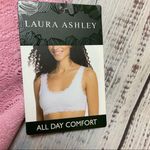 Laura Ashley  All Day Comfort Wireless Pull On Bra. Size Medium. NWT Photo 1