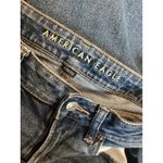American Eagle  Outfitters Women Blue Distressed Denim Jeans Size 6 Regular Photo 2