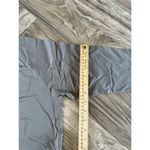 Alphalete  Women's Premium Long Sleeve Crop - Stone Grey, size XL Photo 6