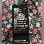 & Other Stories Paris Atelier & Other Stories blue red scallop edge strawberry wrap blouse Photo 8