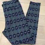 LuLaRoe T&C diamond print leggings Photo 0