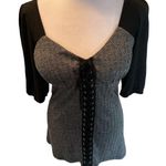 Pretty Good Short Elastic Sleeve Tie Down Front Gray & Black Long Stretchy Top L Photo 0