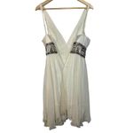 NWT Mandalay White Silk Navy Blue Beaded Sequin Mini Evening Dress Womens Size 6 Photo 7