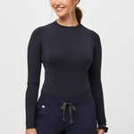 FIGS Salta Seamless Longsleeve Underscrub in Navy, Size Medium Photo 0
