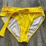 Bright high waisted bikini bottoms Size undefined Photo 0