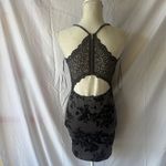 Windsor Grey and black velvet floral cocktail dress Photo 1