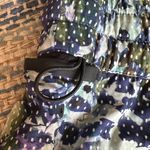 Lululemon  Water: Surf Short in Floral Sport White Multi Black Reversible Size 6 Photo 3