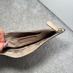 Michael Kors  wristlet Photo 2