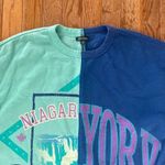 Wild Fable twin toned blue and teal graphic vintage inspired crewneck Photo 1