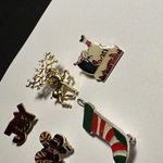 Christmas Holiday Brooch Pins Lot Of 4 Santa Claus JOY Reindeer Stocking Candy Photo 8