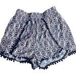 H&M Divided by SZ 4 Pom Pom fabric shorts Photo 0