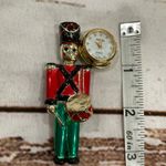 VINTAGE BECORA TOY SOLDIER PIN Photo 5