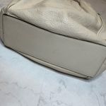 Coach maya shoulder bag in pebbled leather chalk off white Photo 7