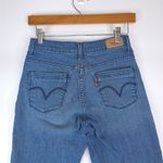 Levi's  Jeans Womens 6M (26x15) Blue Knee Length Bermuda Capri Stretch Mid Rise Photo 2