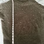 H&M Women’s XS Olive Green Pearl Appliqué Pullover Sweater. Oversized. Stretch. Photo 3