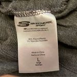 Skechers SPORT Women’s Grey Athletic Pullover Long-Sleeve Crew-Neck Sweatshirt Photo 8