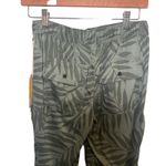 C&C California NWT  Lyocell Green Fern Palm Print Pull On Joggers Drawstring XS Photo 4