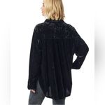 Jessica Simpson  Romy Velvet Shacket in Black Photo 2