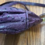 Purple Ostrich Texture Shoulder Bag adjustable‎ strap gold tone hardware Photo 6