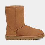 UGG Brand new  Boots Classic Short II Photo 0