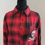 Red and Black Plaid women’s Shirt with Rhinestone Skull Design Size L Photo 2