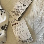 Athleta ✨NEW✨ B&W Floral Print Wrap Photo 4