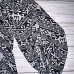 Derek Heart Size Medium Derek Pretty Black & White Womens Blouse Photo 3