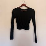 Alo Yoga Black Long Sleeve Crop Top Photo 1