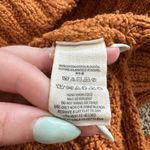 Free People  orange chunky knit oversize sweater size S Photo 7