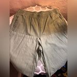 Old Navy Olive Wide Leg Pants sz Large Petite loose fit pockets boho casual Photo 0