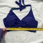 Athleta Women’s Bikini Top Size 32D or 32DD Blue Halter Tie Neck Underwire Photo 9