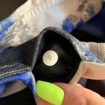 Lululemon 6 crop pants Photo 4