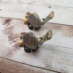 Vintage Clip On Earrings Photo 3