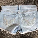 Hollister  Distressed Light Wash Frayed Folded Cuff Denim Jeans Shorts Size 3 Photo 3