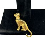 Vintage Gold Tone Cat Brooch | Figural Sitting Cat Pin Photo 2