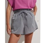 Varley  | Gray Tulair High Rise Short  Shimmer Shell Gray Nylon | Extra Small Photo 0