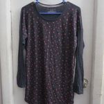 Victoria's Secret all over stars nightie sleep gown in gray and pink size XS. Photo 0